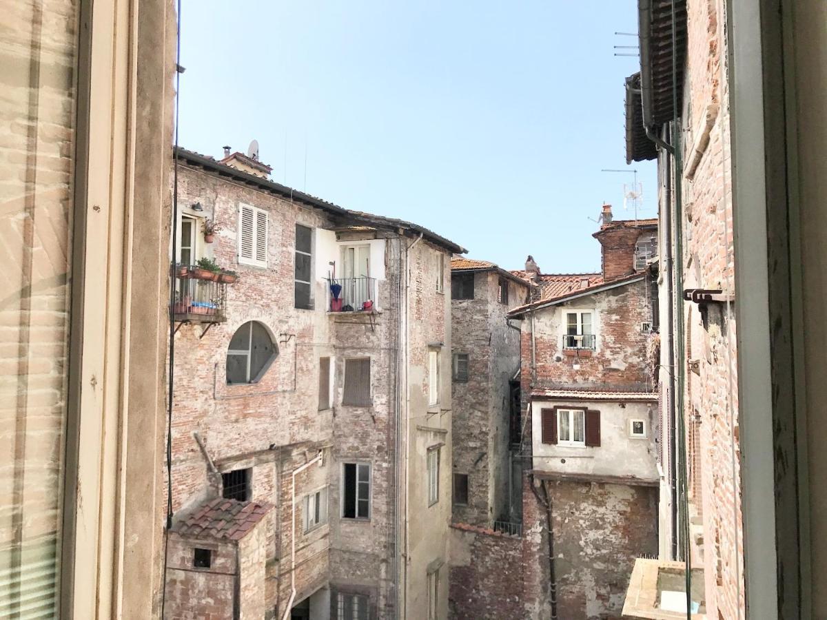 La Casa Del Pesce - Within The Historical Walls Of Lucca Exterior foto
